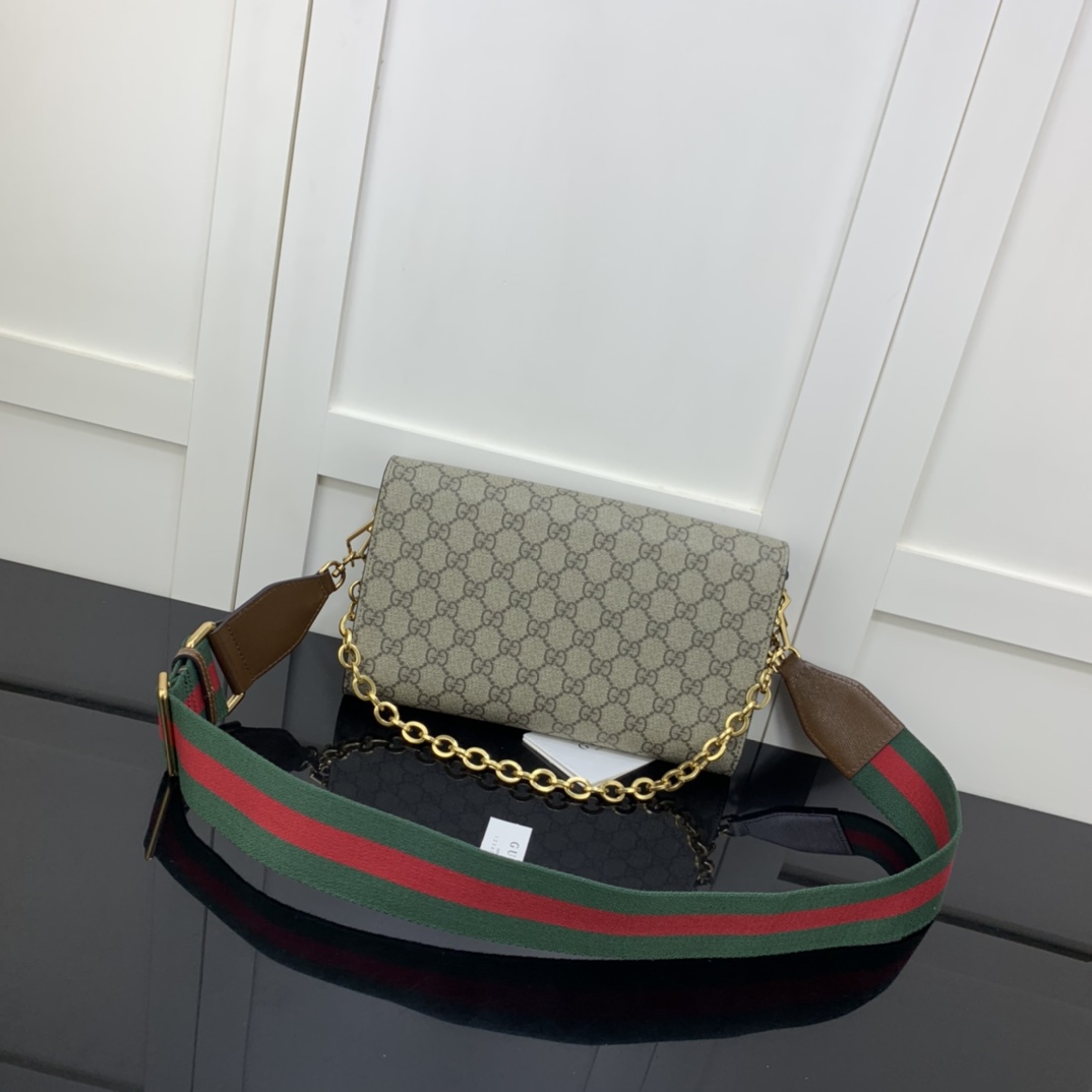 Gucci Satchel Bags